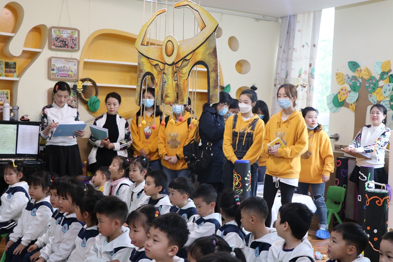 1619340611353908.jpg 成都天啟諾亞舟幼兒園到德外幼兒園參觀交流2.jpg